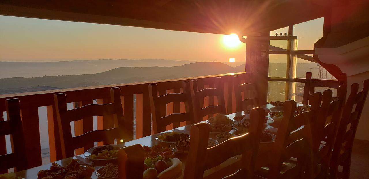 Mervin Hotel Krujë Eksteriør bilde